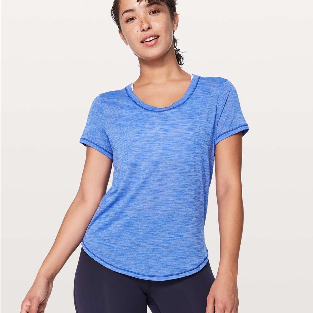 Lululemon Women’s V-Neck